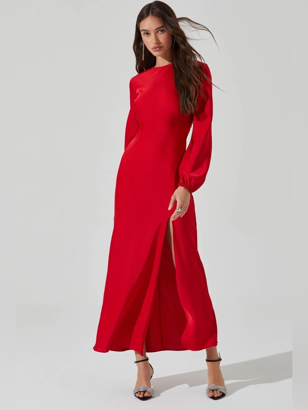 ASTR the label NEW/WOT - Satin Maxi Dress Red (Size SMALL)